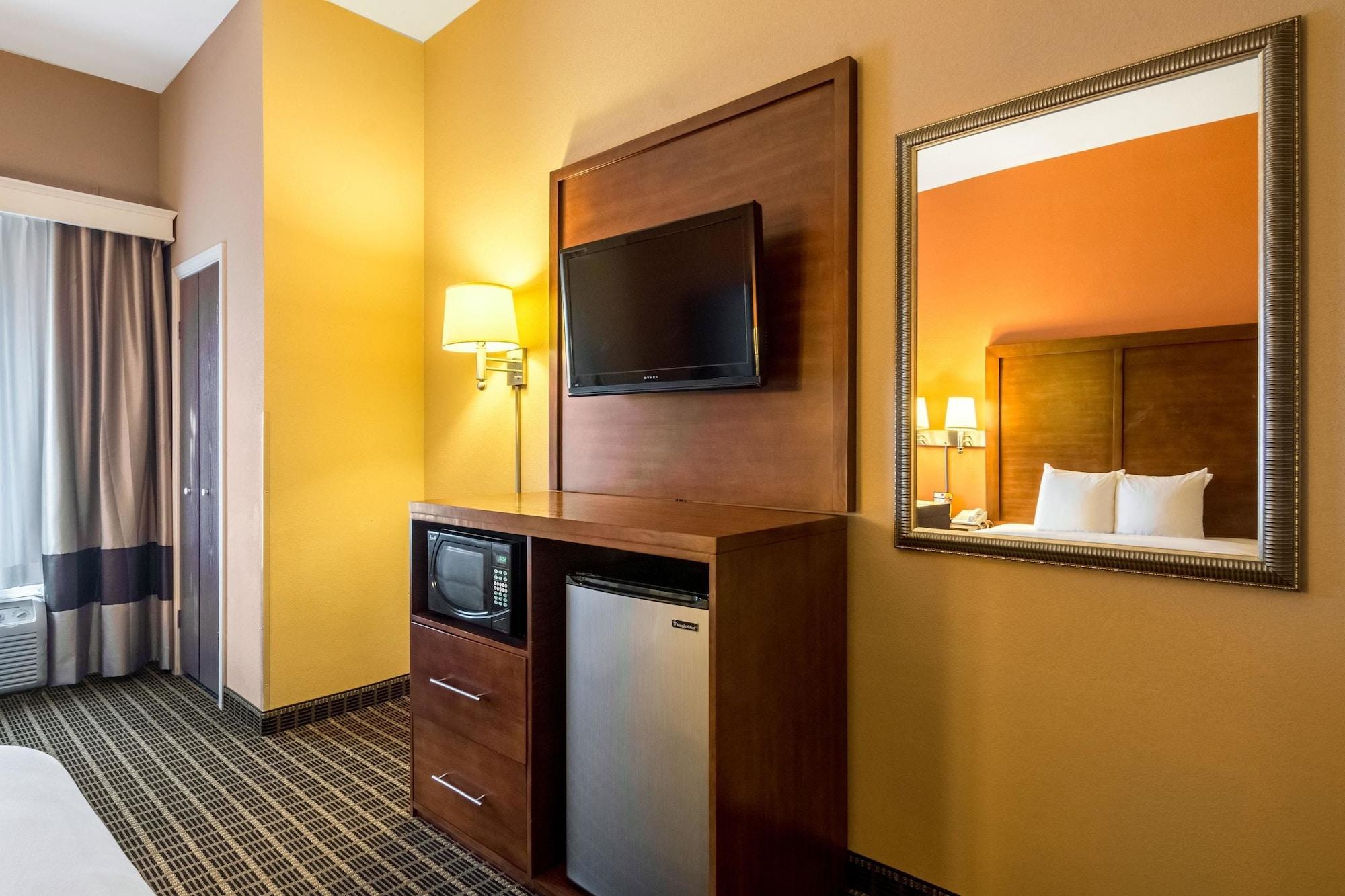 Comfort Suites Panama City Beach Exterior photo