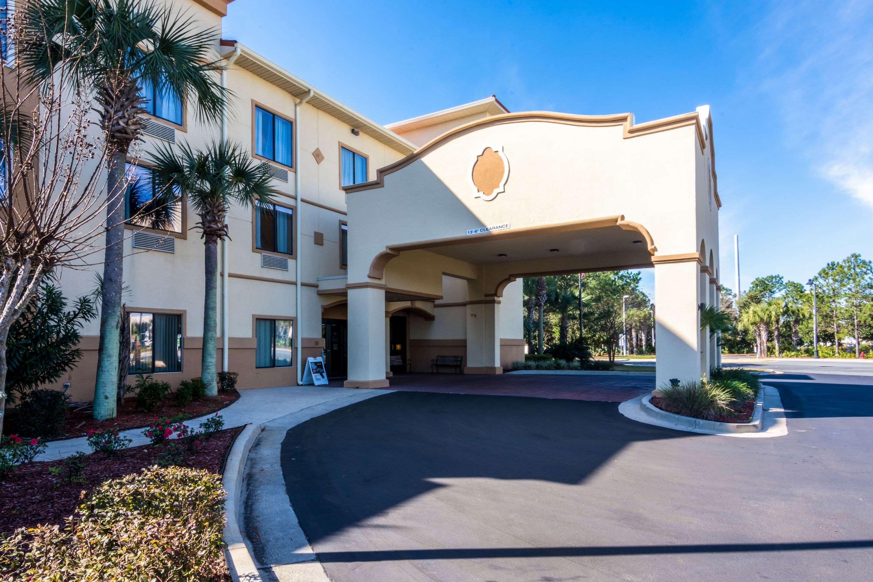 Comfort Suites Panama City Beach Exterior photo